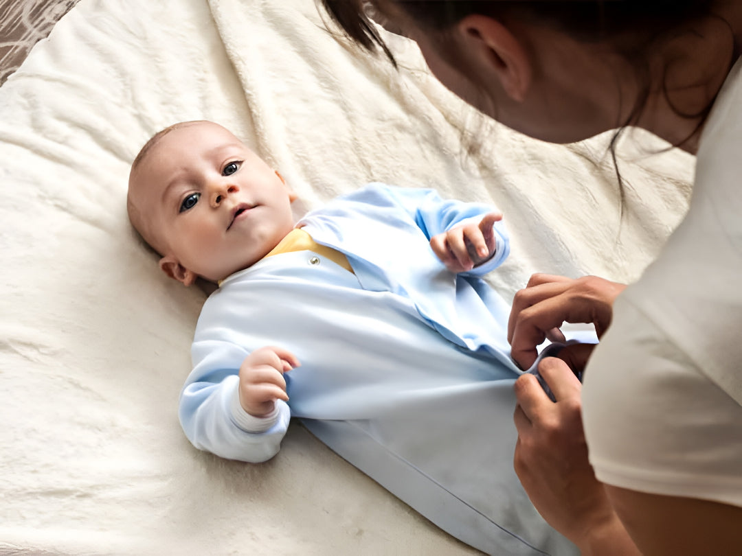 Choosing Comfortable Clothes For Growing Babies